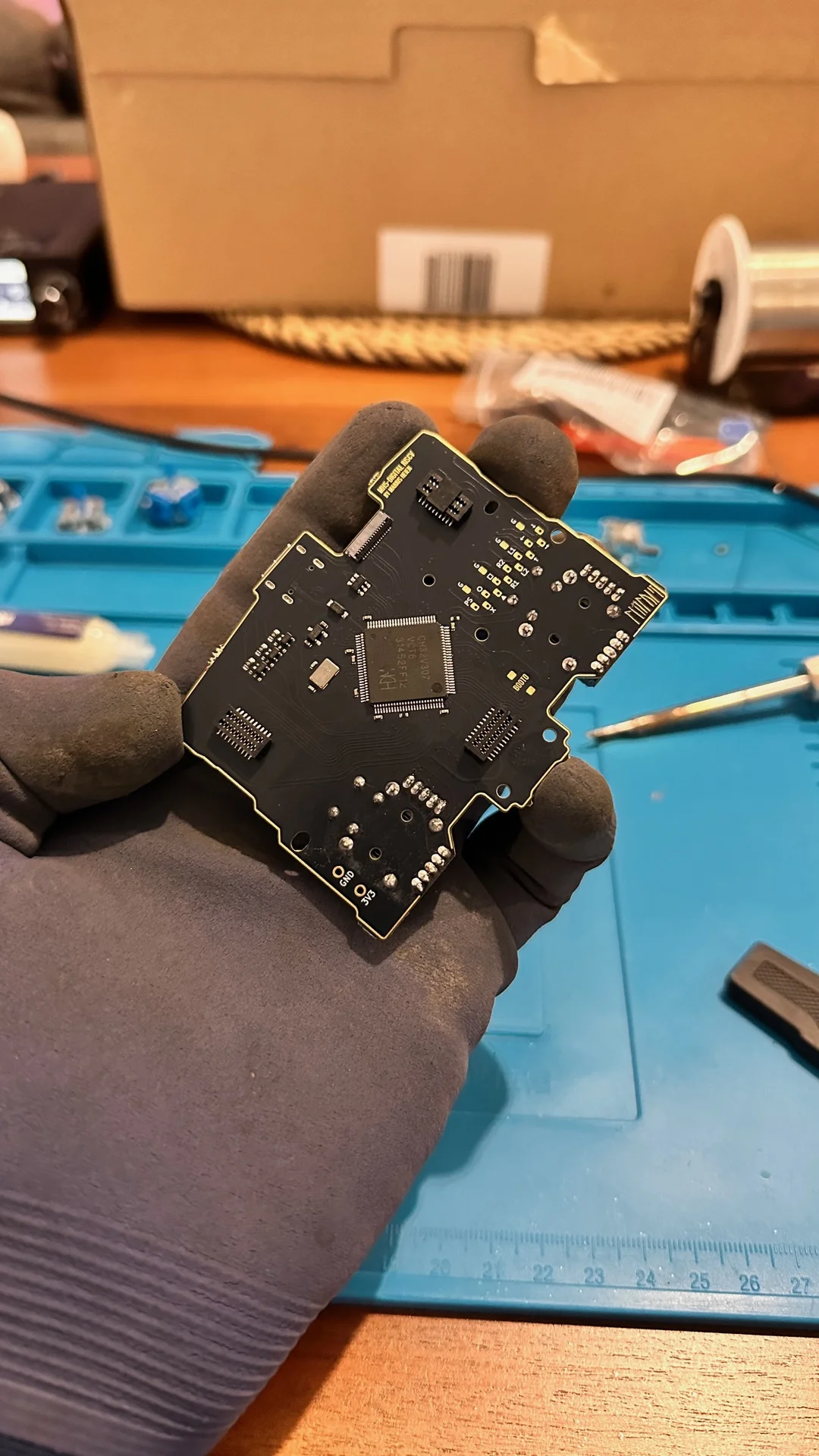 Carte mère et modules Hall Effect EvoStrike